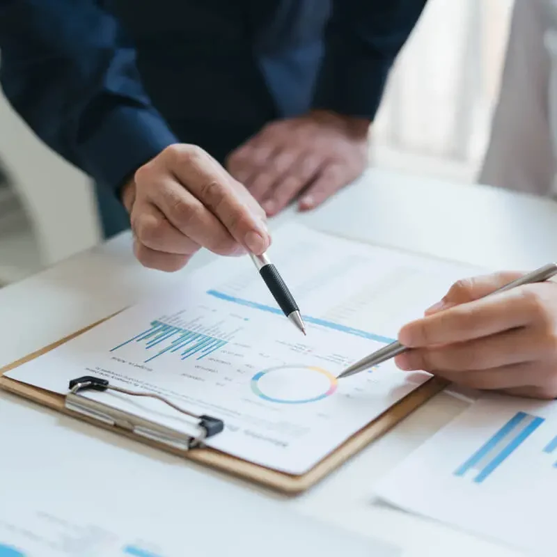 business-sales-consultant-discussing-in-data-documents-at-modern-office-